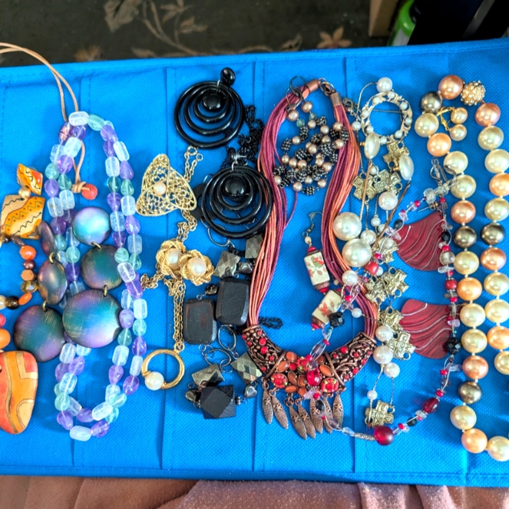 A520    Ten Necklace & Pierced Earring Sets